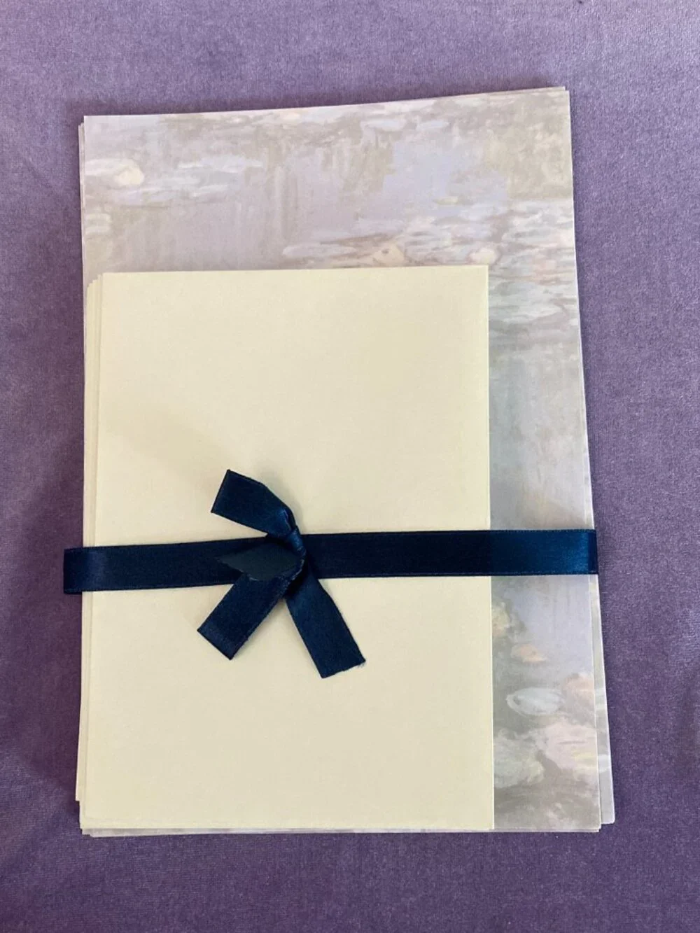 Vintage Stationery with Matching Lined Envelopes - Monet Water Lilies